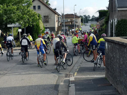 Quelques uns des cyclos au départ